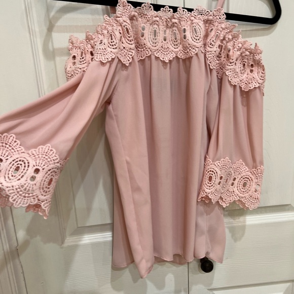 Off the shoulder pink top. - Picture 2 of 3